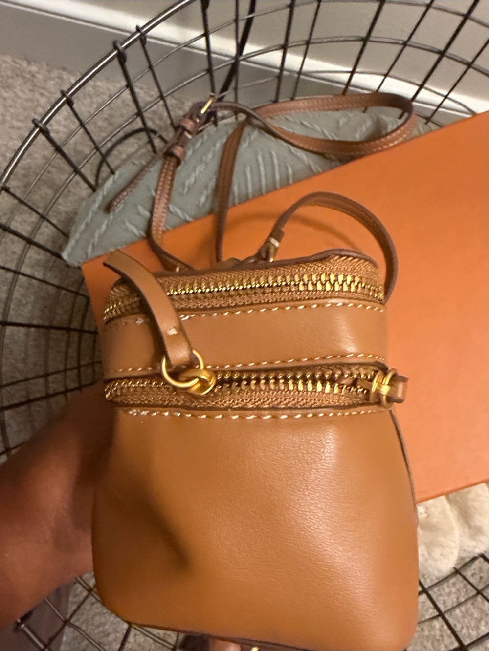Compact Tan Leather Zip Pouch - Women Bags - Picture 2 of 3